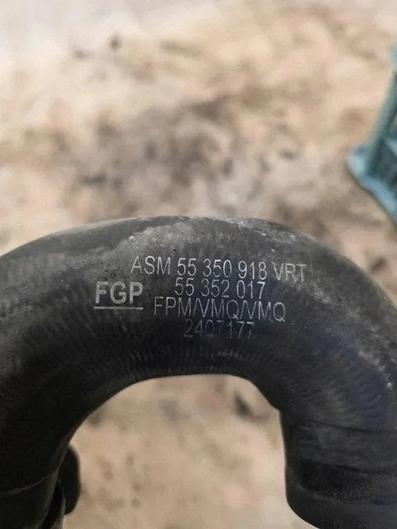 SAAB 9-3 välijäähdyttimen putki 55350918 image 3