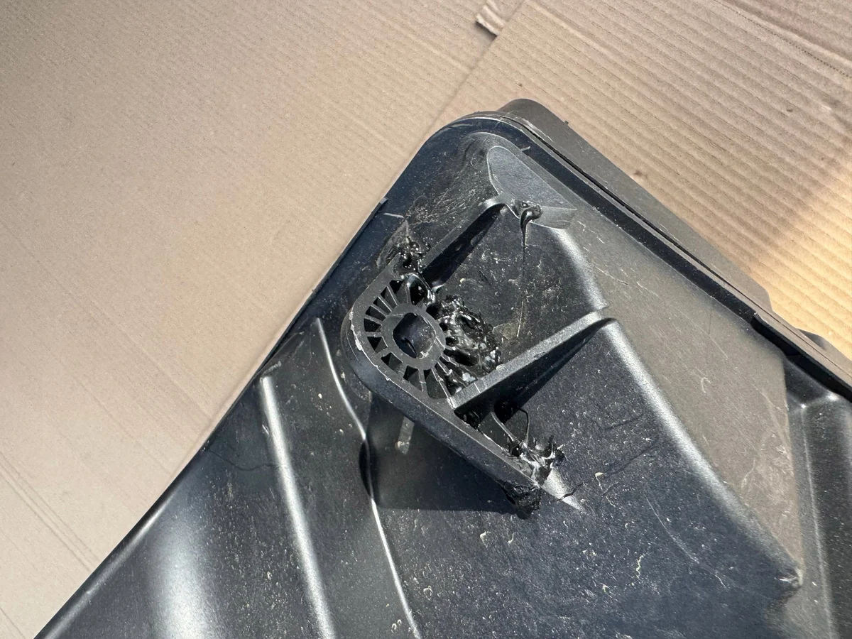 Tesla Model Y subwoofer, gebruikte luidspreker image 3