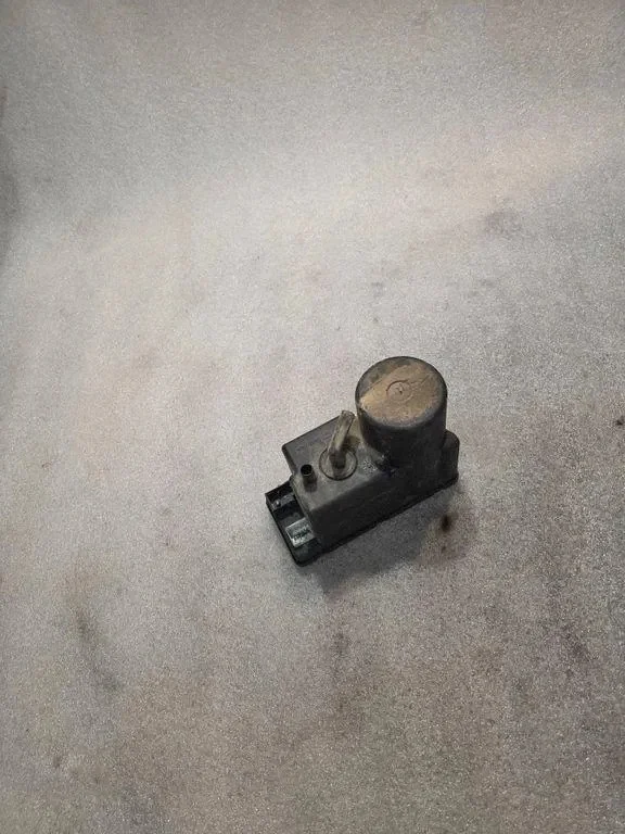 Vakuumipumppu Audi 80 (89, 89Q, 8A, B3)