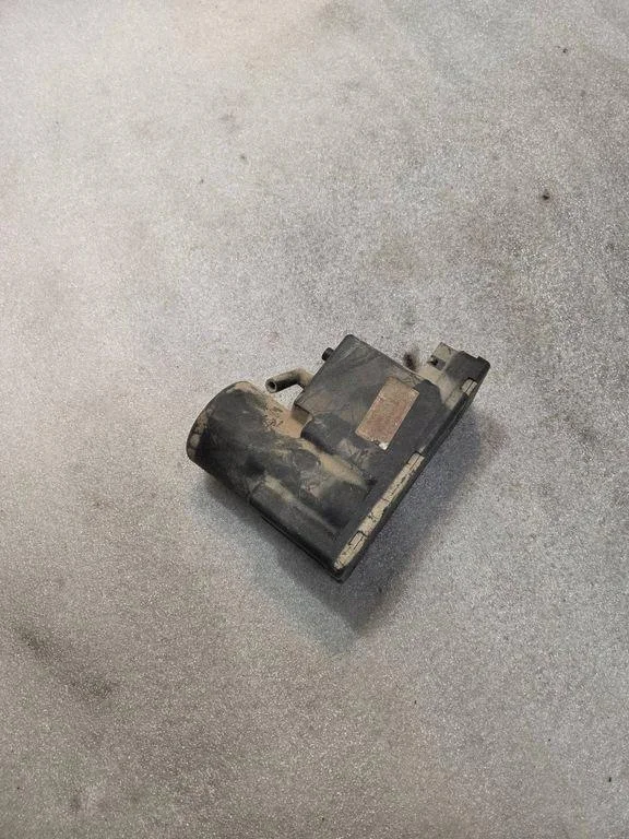 Pompe à vide centralisée Audi 80 4A0862257A