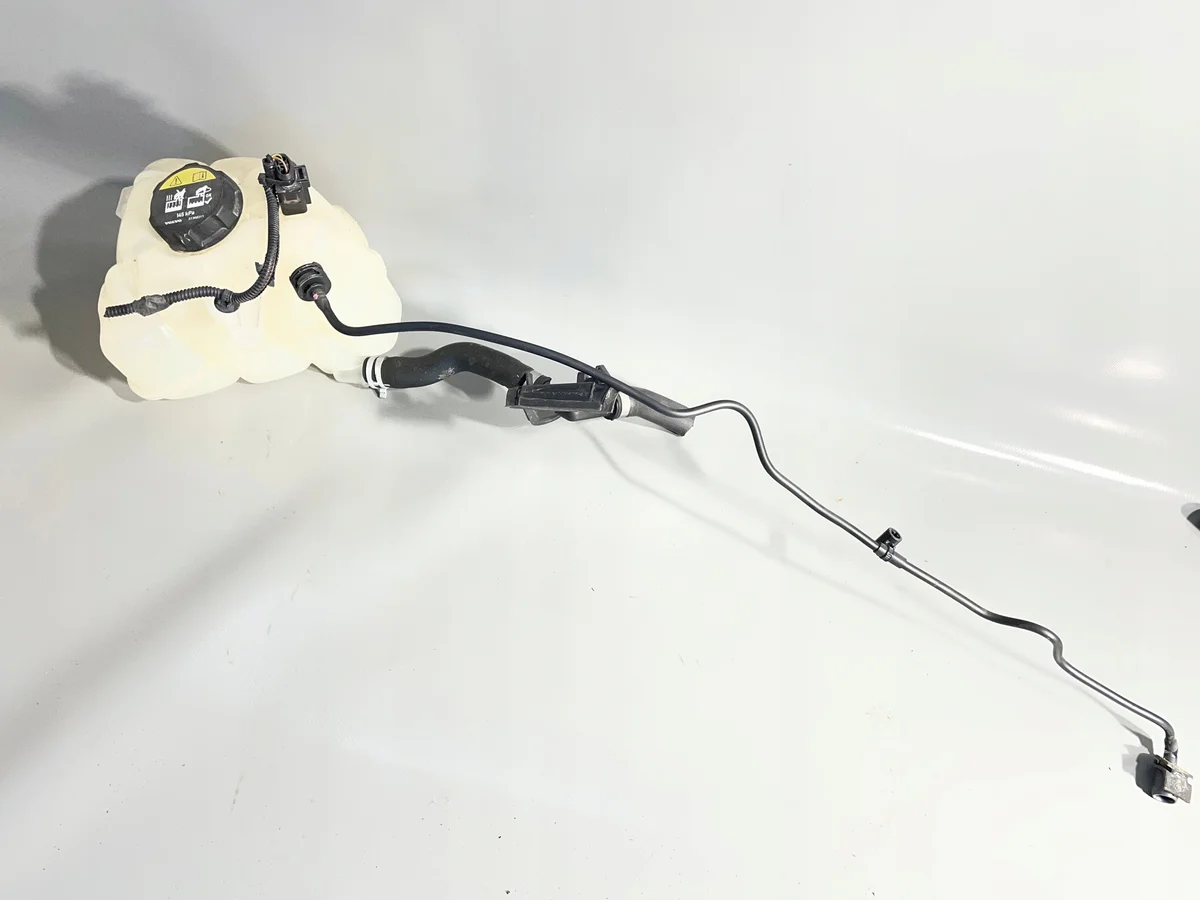 BOUCHON RÉSERVOIR LIQUIDE REFROIDISSEMENT VOLVO XC60 II