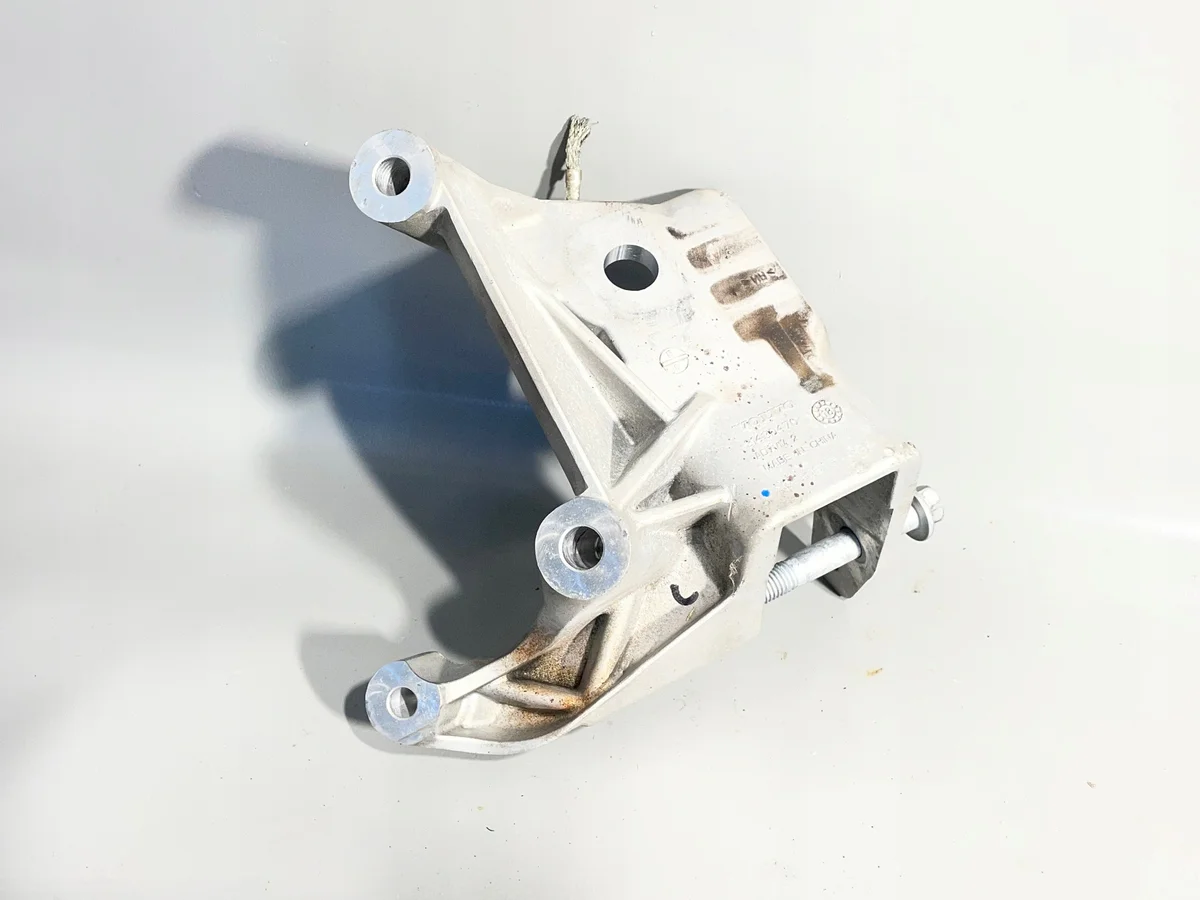 VOLVO S60 V60 2.0 T5 Soporte Motor 31430470