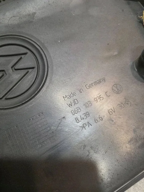 Motorafdekking VW Passat B5.5 OE 06B103935 image 3