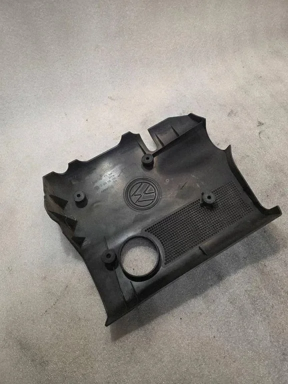 Motorafdekking VW Passat B5.5 OE 06B103935 image 4