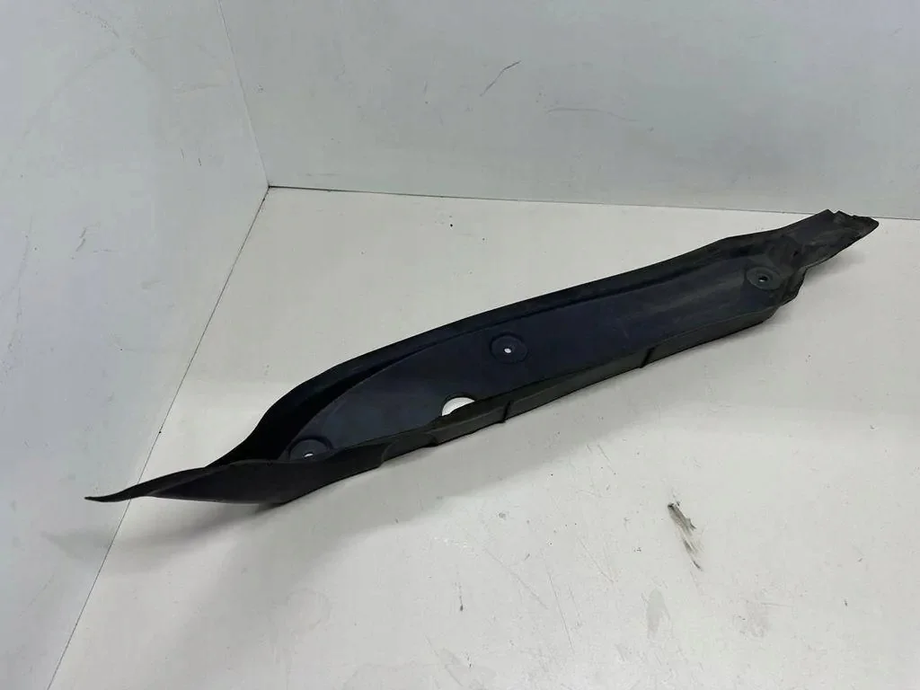 A2388890200 - Finition aile Mercedes E W213