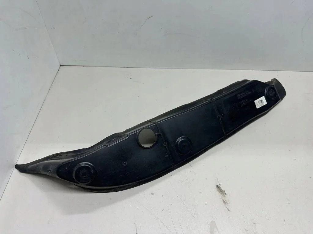 A2388890200 - Finition aile Mercedes E W213 image 3