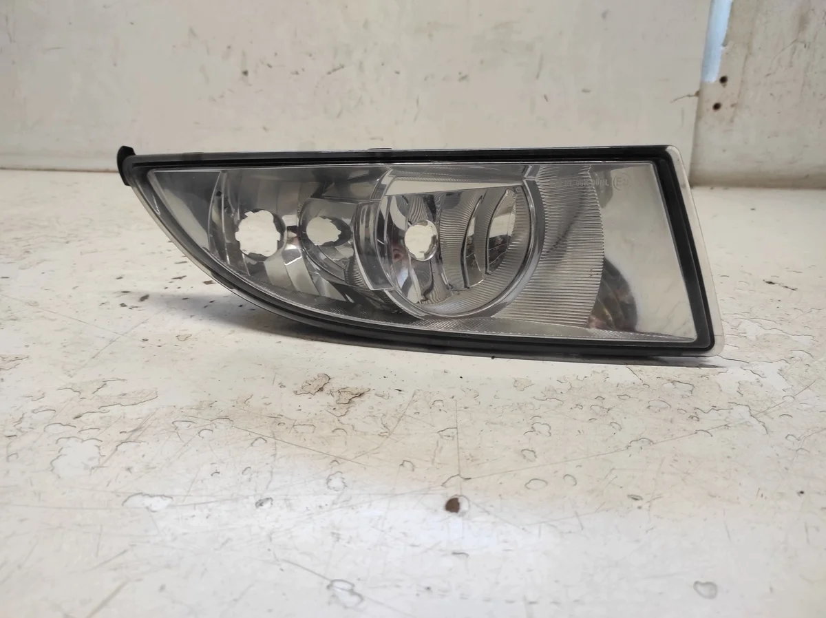 Skoda Fabia II Halogen Strålkastare Höger