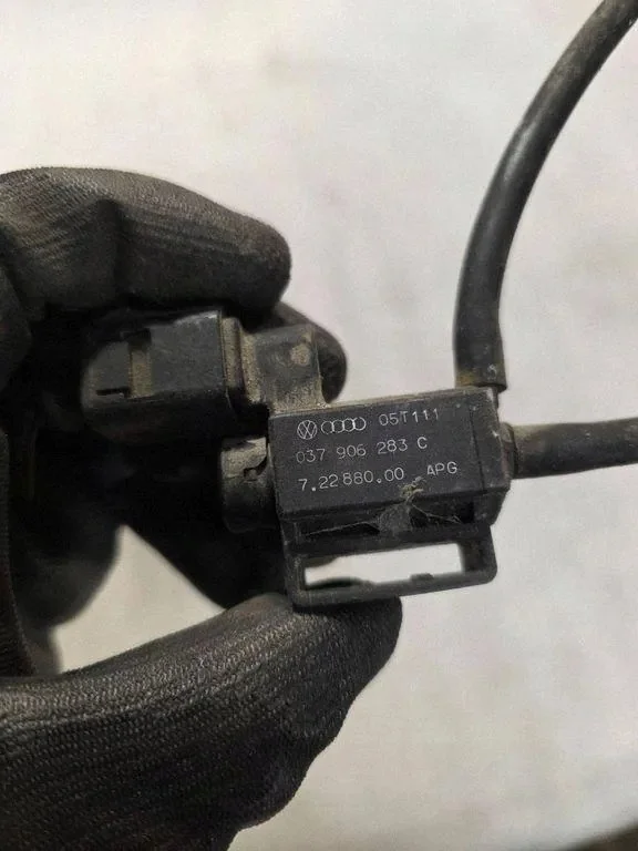 Électrovanne Audi A4 Avant 8K5 B8 2.0L image 3