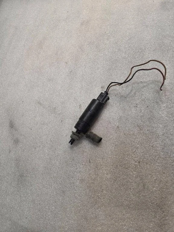 Audi Q7 4L 2013 Bomba Limpiaparabrisas OEM 3B0955681