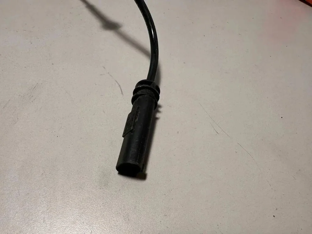Sensor de Velocidade ABS BMW X1 F48 F49 0265008849 image 3