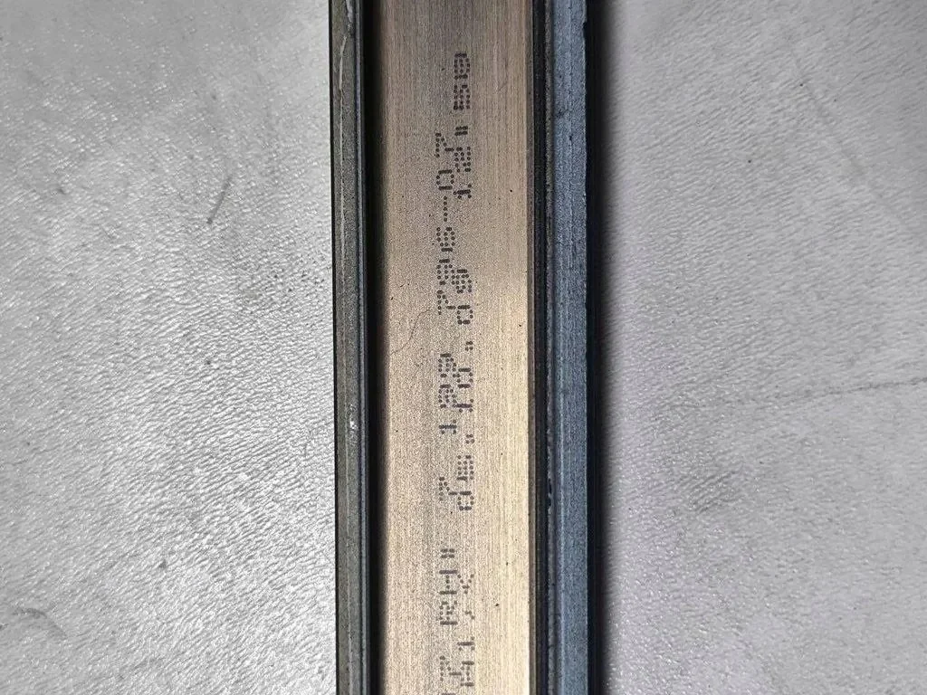 BMW F07 GT Baguette de toit droite A90 image 3
