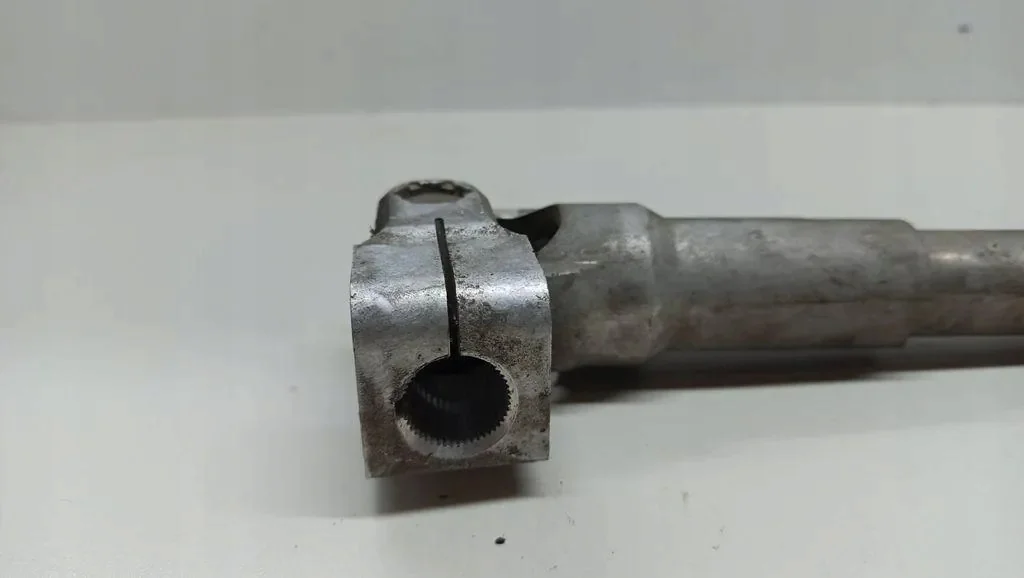 BMW 6769157 Cardan de colonne de direction