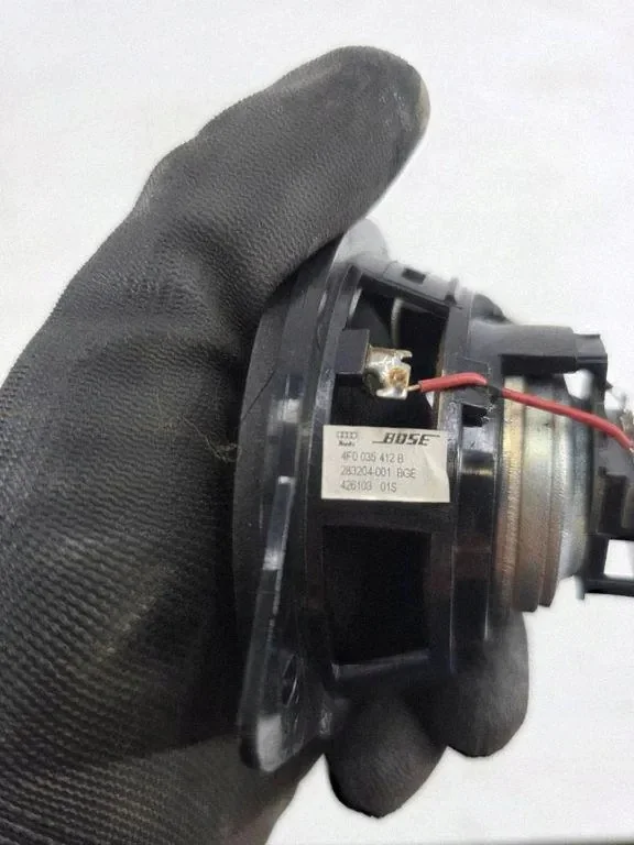 Audi A6 S6 C6 4F 2007 kaiutin 4F0035412B image 3
