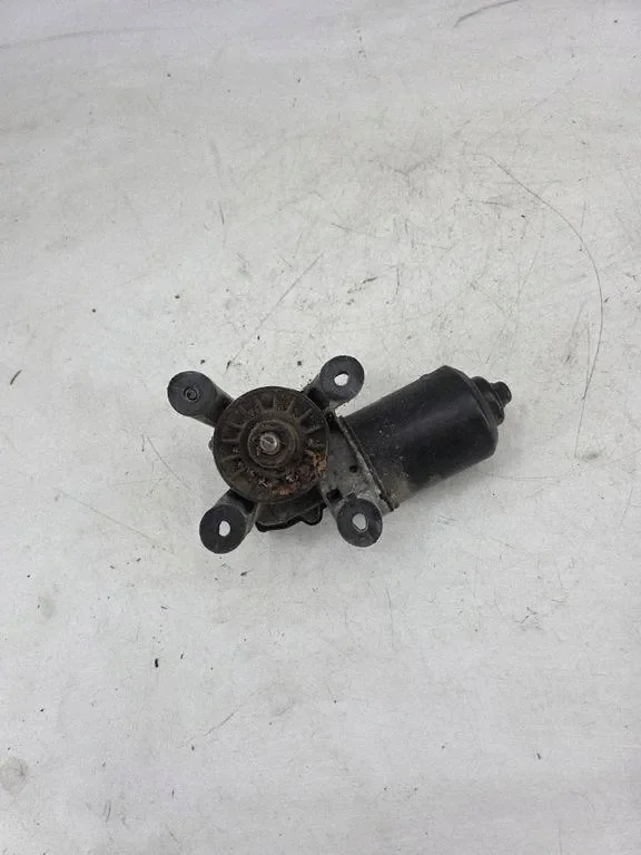 Mitsubishi Pajero 3 Motor Torkarblad Fram 8492007351 image 3
