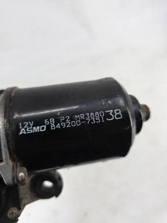 Mitsubishi Pajero 3 Motor Torkarblad Fram 8492007351 image 4