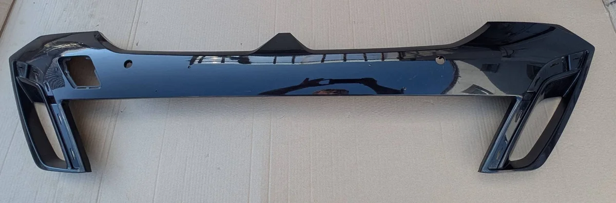 BMW G60 Voorbumper Spoiler Lip Gebruikt