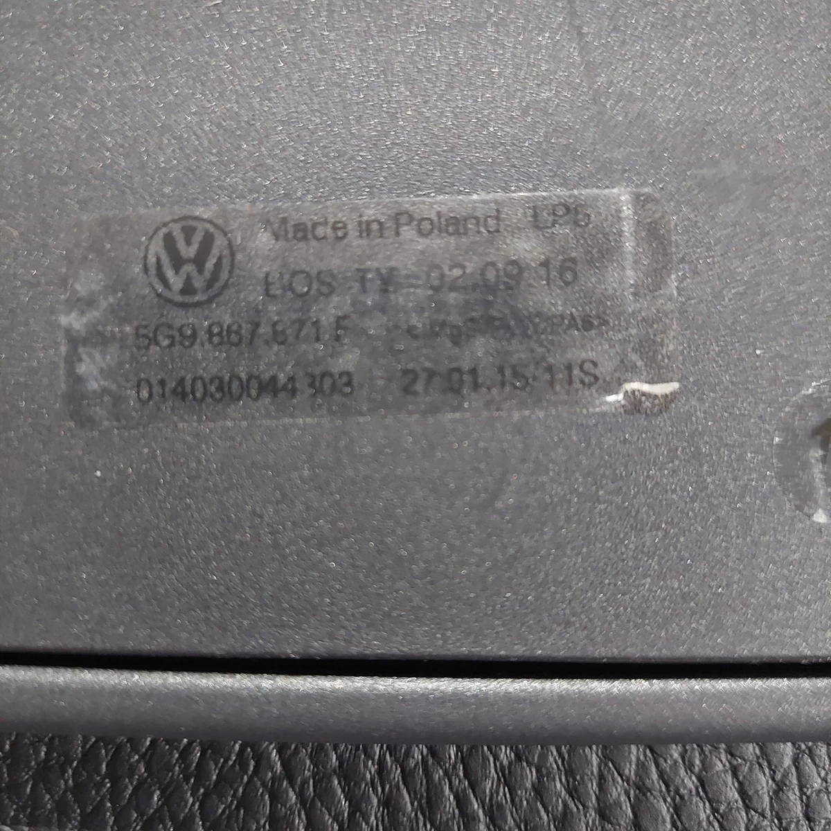 VW Golf VII Kombi Rollo Gepäckraum 5G9867871F image 6