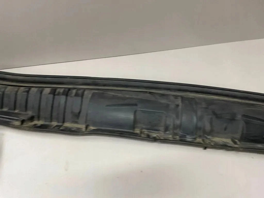 Plástico limpiaparabrisas RENAULT MEGANE III GRANDTOUR image 9