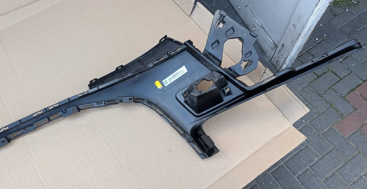 Audi Q6 E-Tron Front Bumper Trim 85H807725B image 10