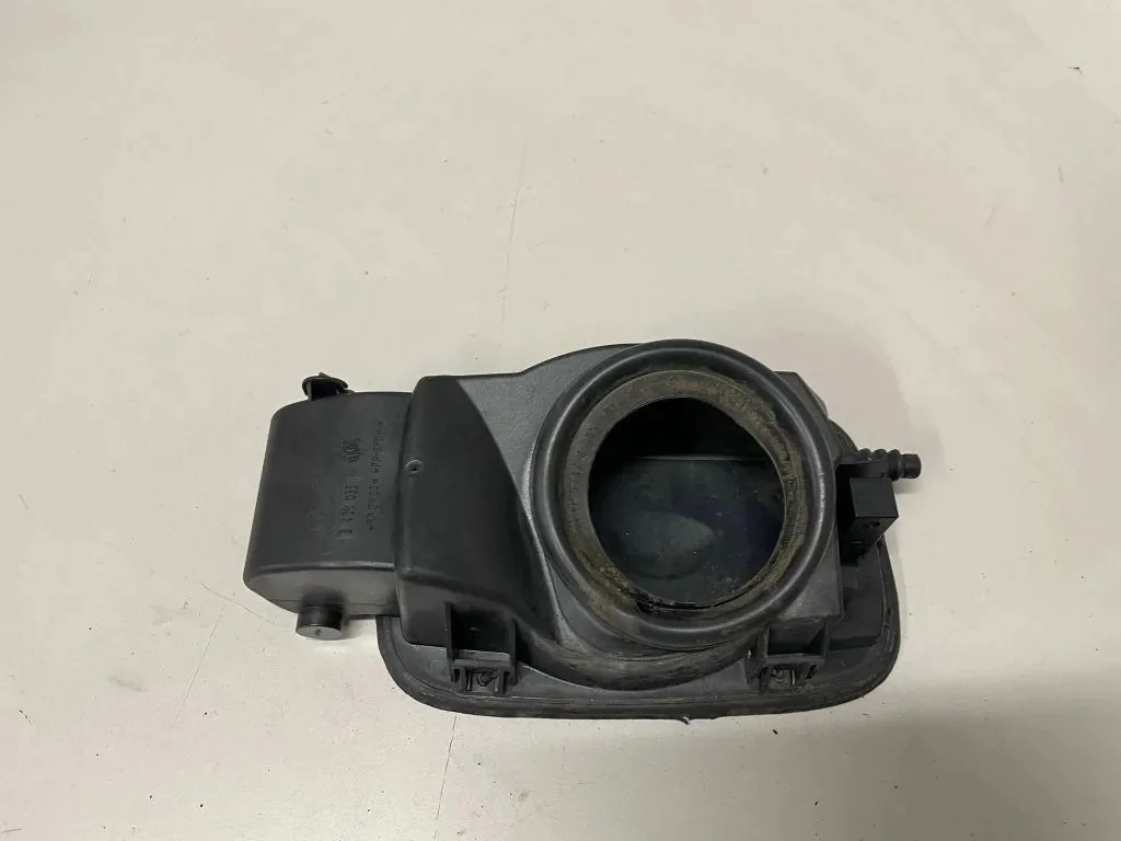 Bouchon réservoir BMW X3 E83 2.0D 3438033 image 6