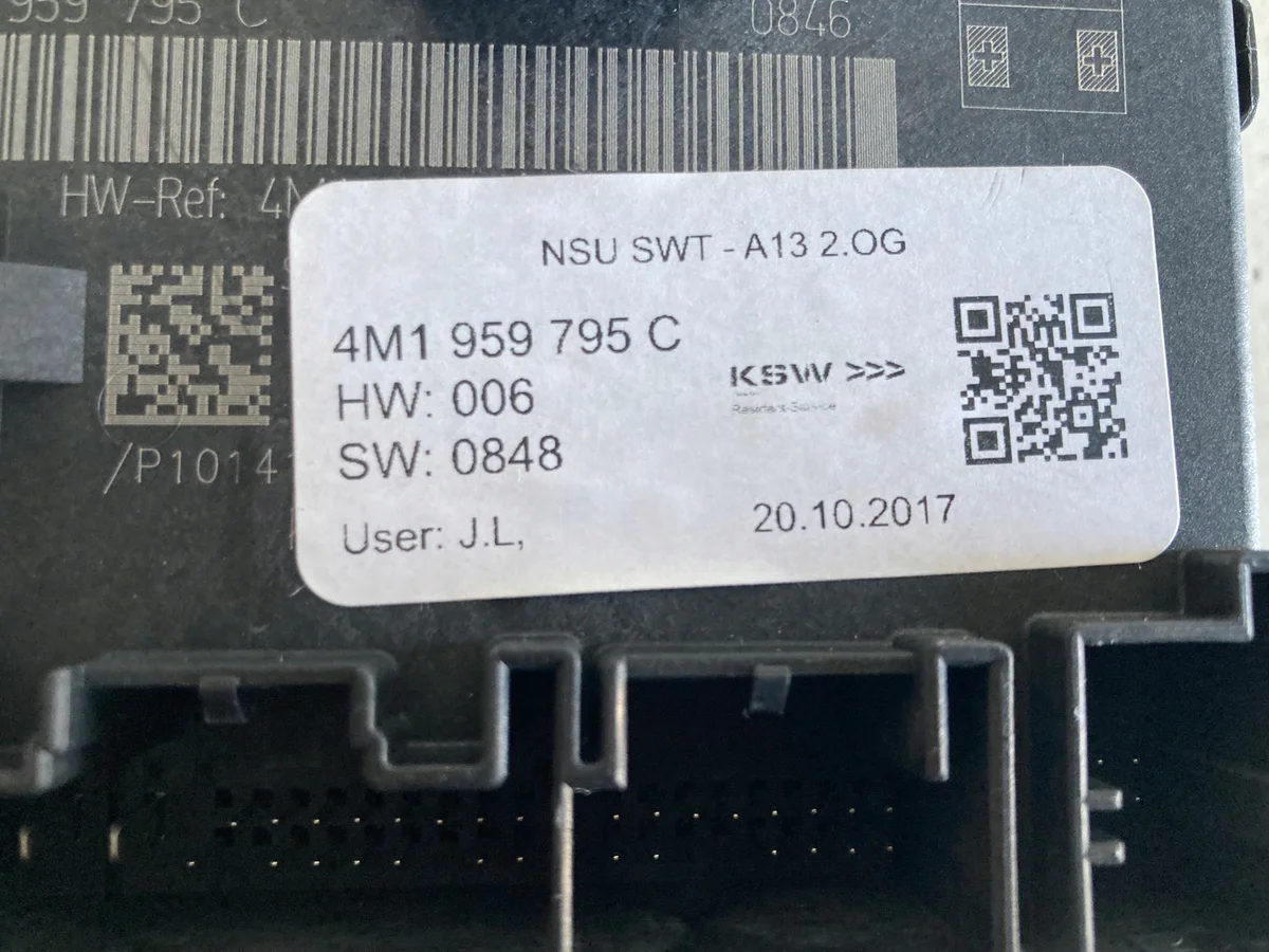 Audi A8 D5 4N takaluukun moduuli 4M1959795C
