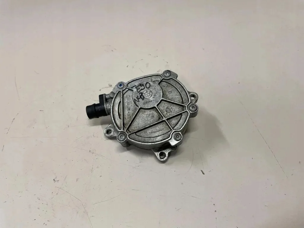 Bomba Vacum BMW N43 2.0 11667547021