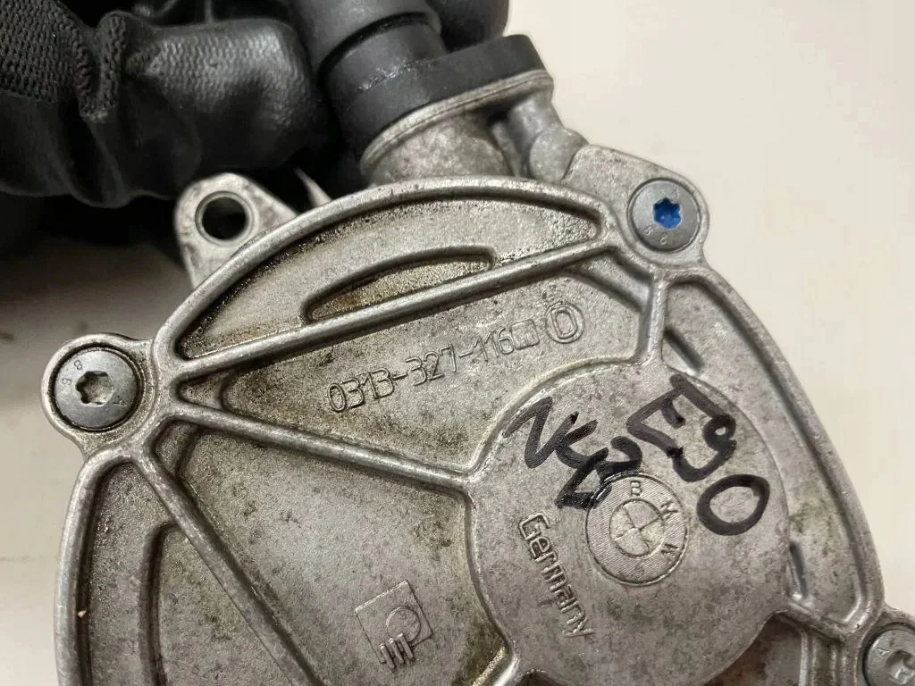Bomba Vacum BMW N43 2.0 11667547021 image 6