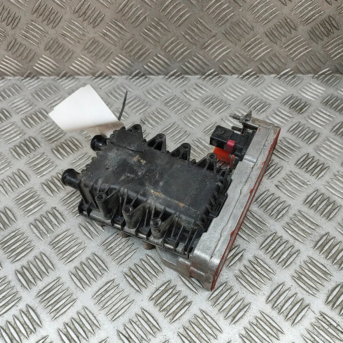 Chauffage liquide refroidissement VW Tiguan 5QF963231 image 4