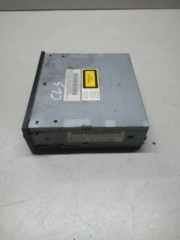 MERCEDES-BENZ E (W211) A2118705226 CD Changer