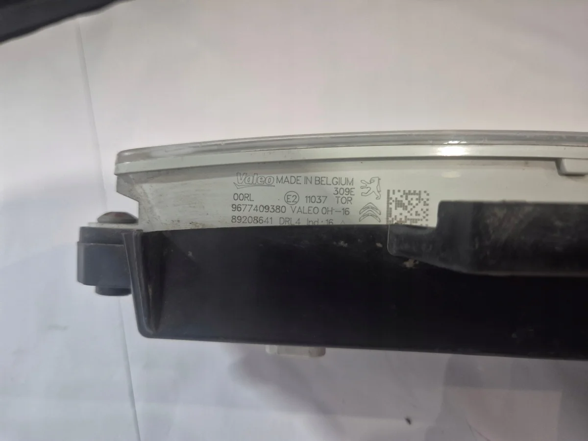 Luz LED DRL Citroen Berlingo 9677409380 image 3