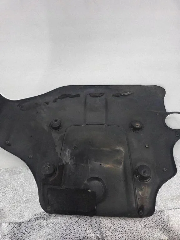 Skoda Superb B5 03 Cache Moteur 059103925C image 3
