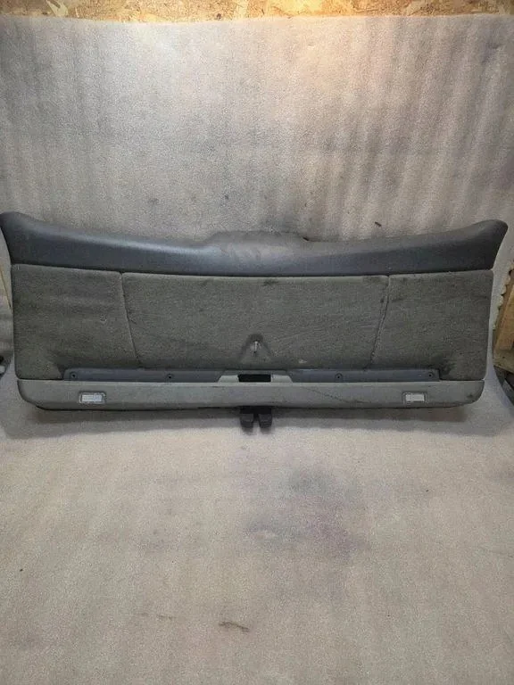 Audi A6 Avant C6 4F9867979 garniture coffre