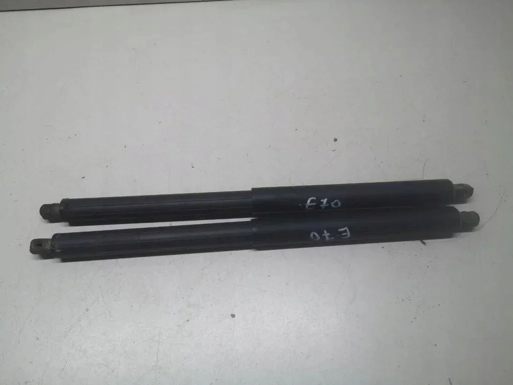 BMW X5 E70 vérin coffre droit 3972VU