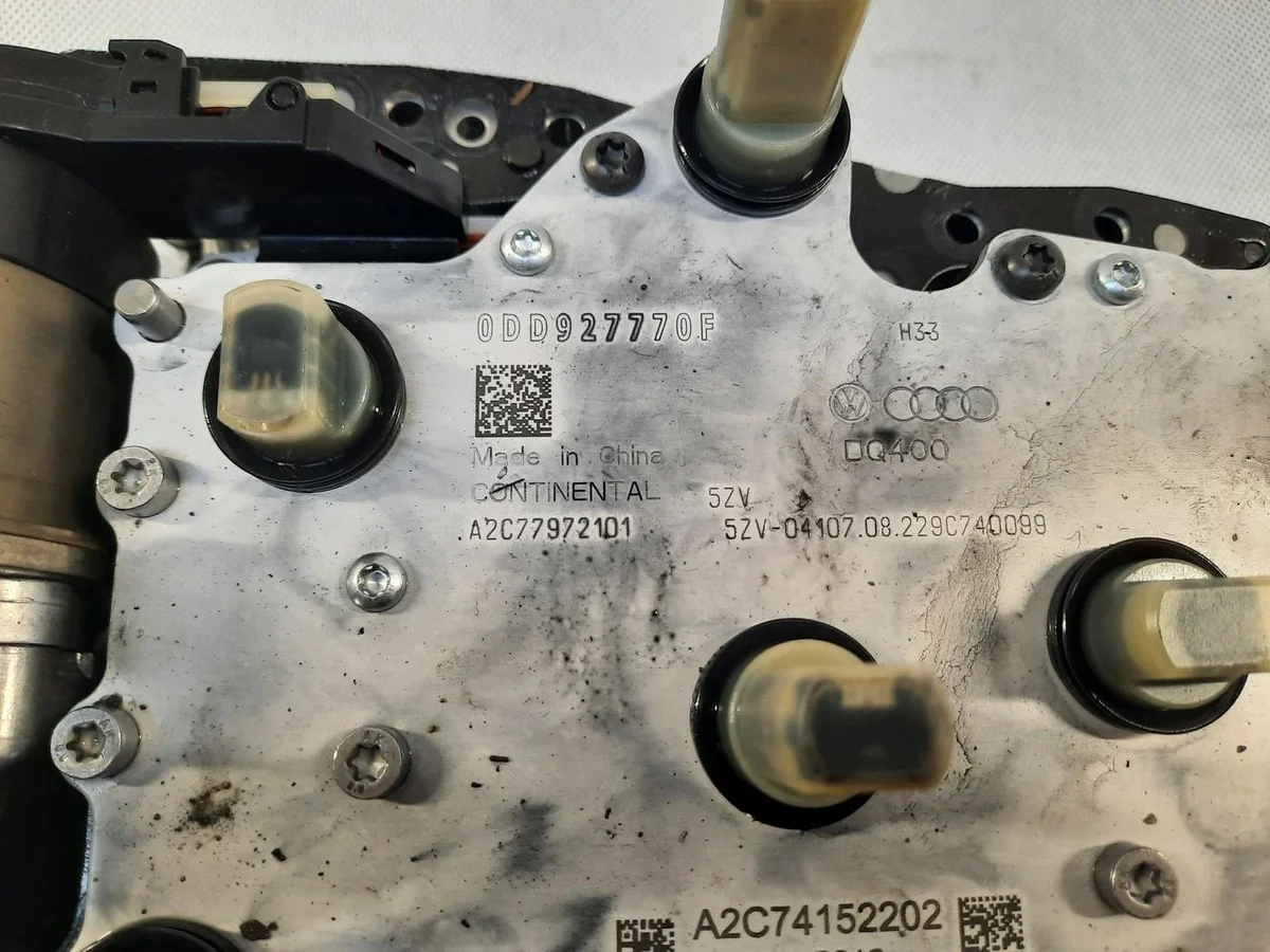 VW Passat B8 GTE DQ400E Mechatronics Module image 3