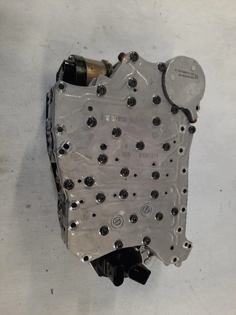 VW Passat B8 GTE DQ400E Mechatronics Module image 5