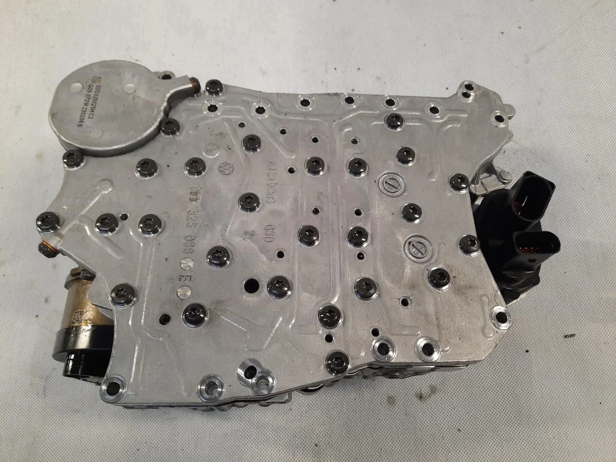 Audi A3 e-tron Mechatronics Module DQ400E image 6