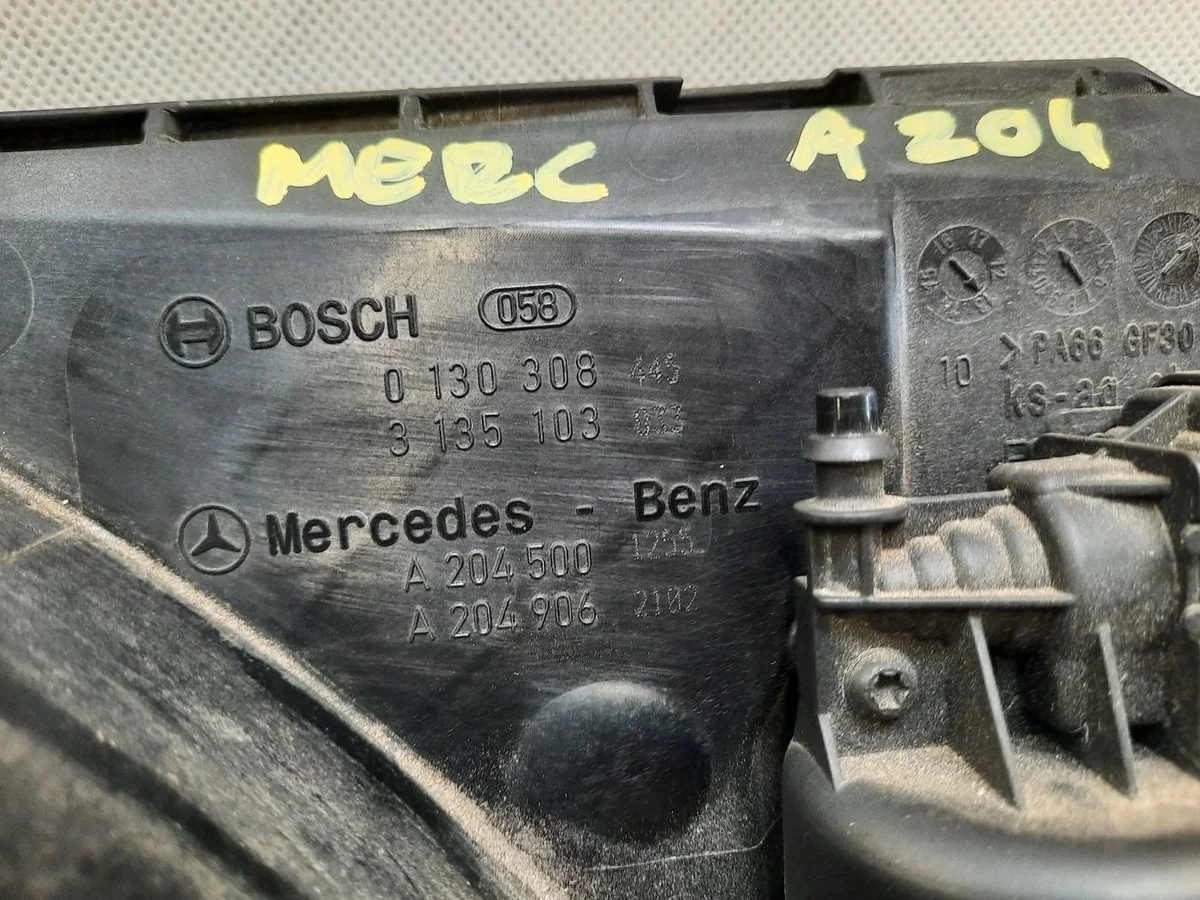 Mercedes C W204 Ventilator Koeling Behuizing image 4