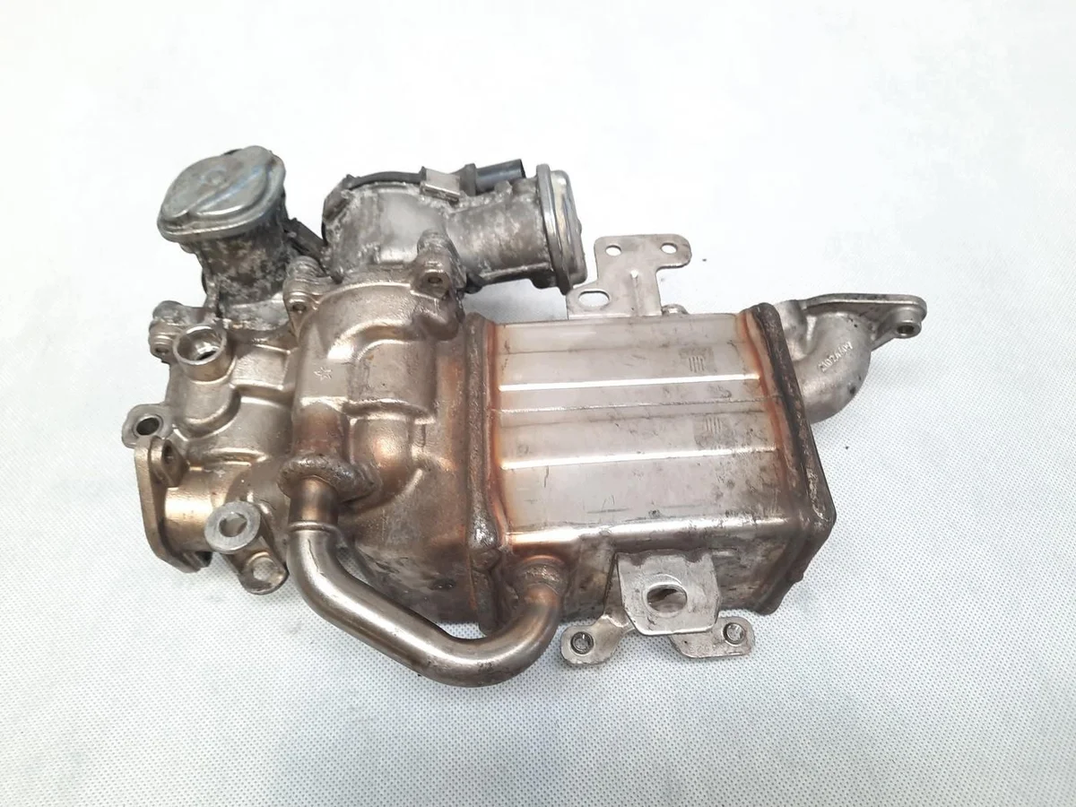 EGR-jäähdytin VW Transporter 2020-24 image 4