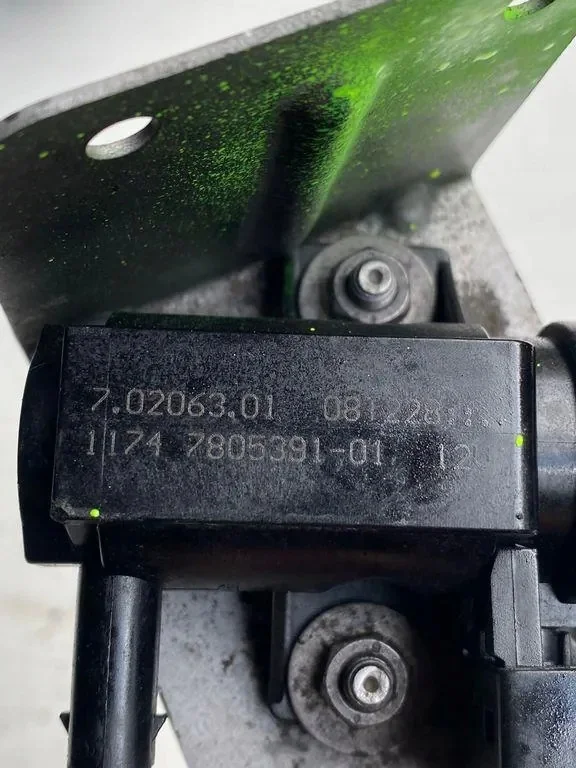 BMW 3 E92 E93 Turbo Wastegate Regulator