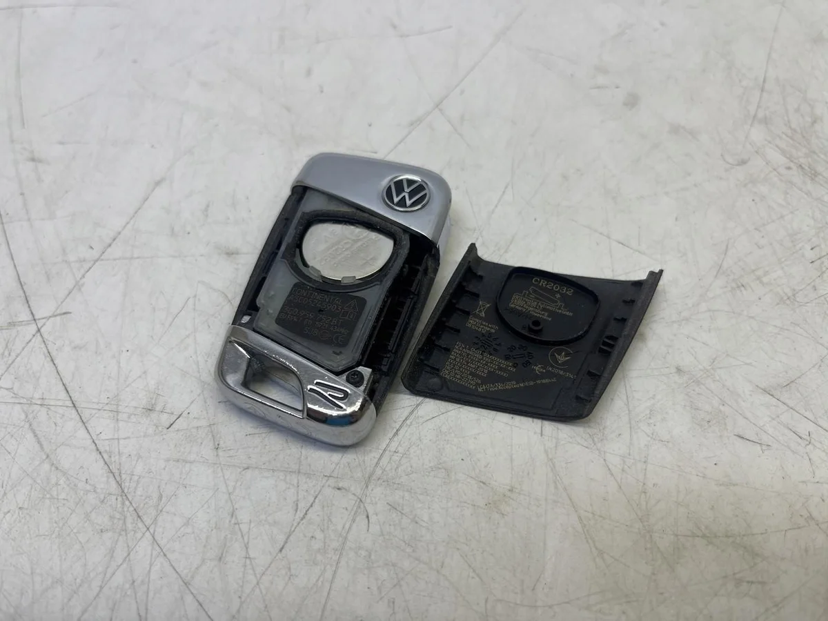 Llave Mando VW Arteon 3G0959752BT Usada
