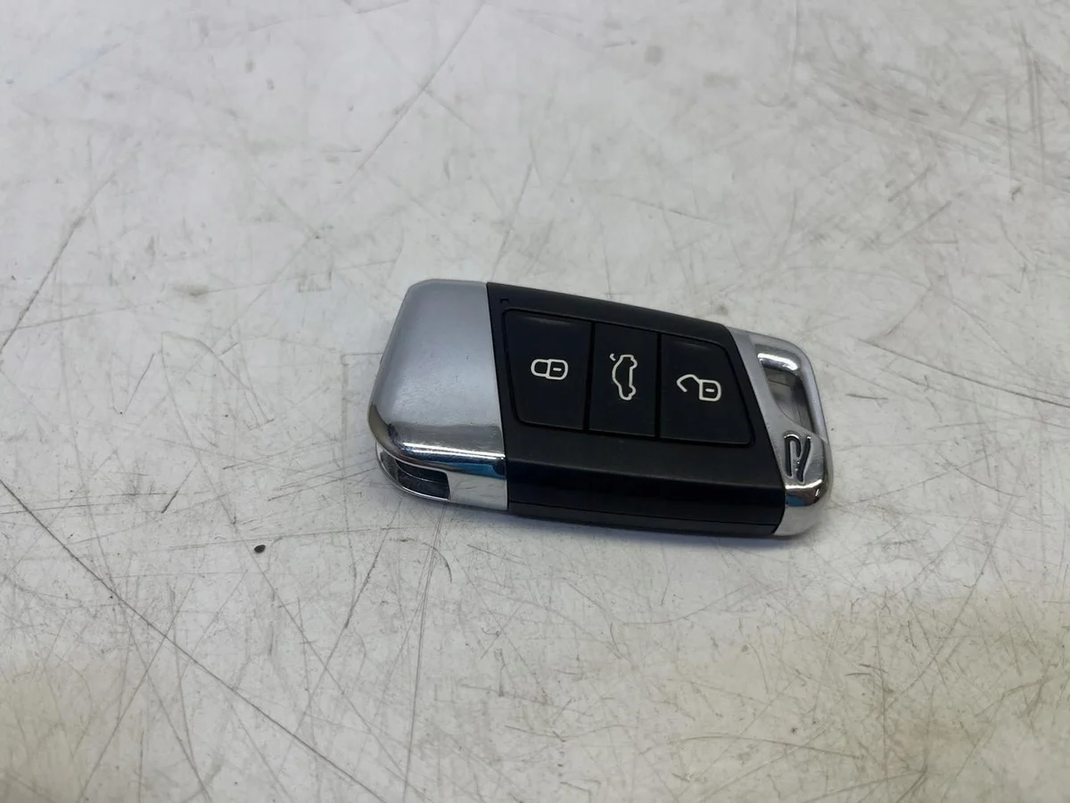 Llave Mando VW Arteon 3G0959752BT Usada image 6