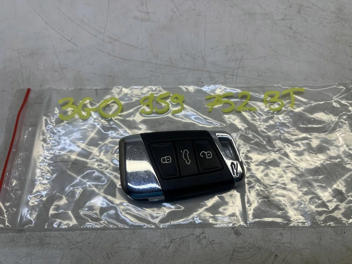 Llave Mando VW Arteon 3G0959752BT Usada image 7