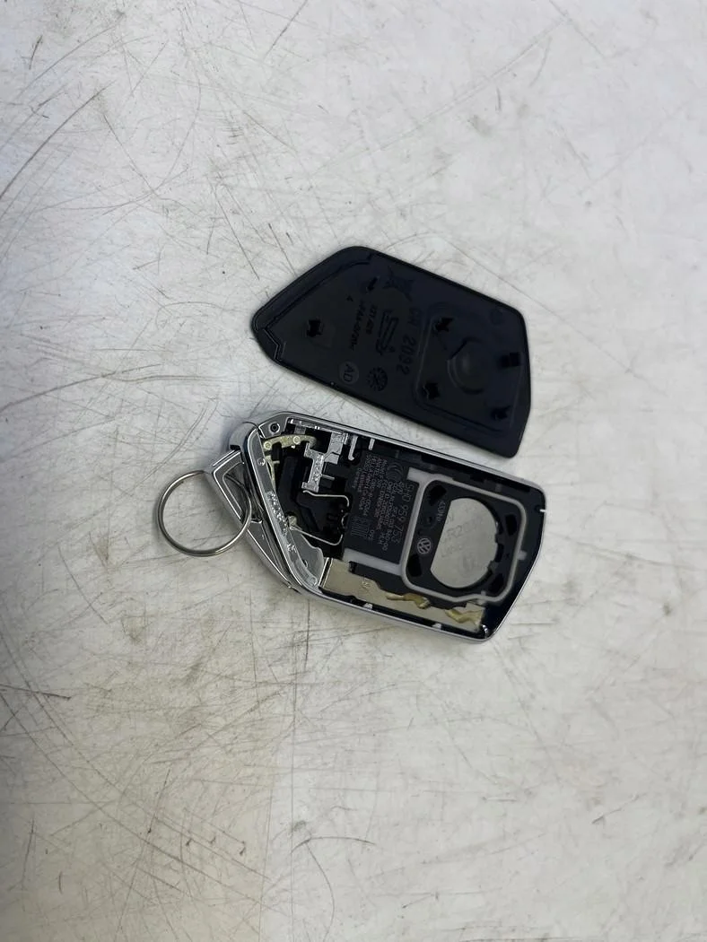 Clé de contact Volkswagen Golf VIII 5H0959753