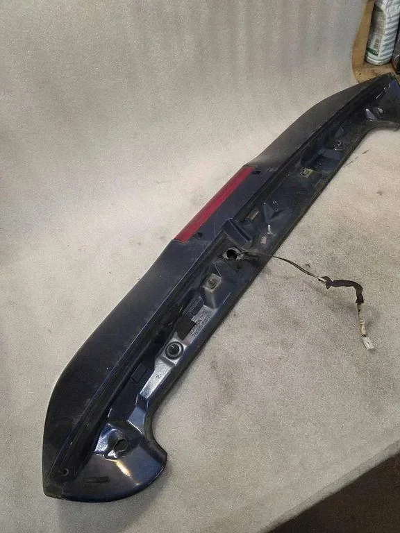 Spoiler hayon Toyota Previa 7608528070