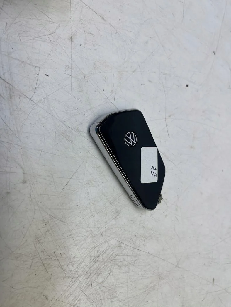 Llave Volkswagen ID.3 5H0959753AE Usada image 4