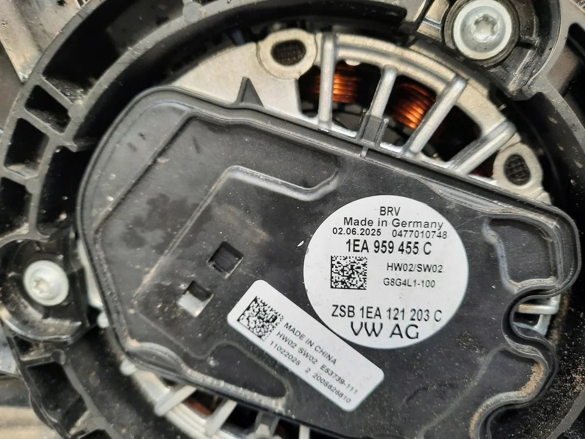 SKODA ENYAQ Ventilator Koeler 1EA121205A image 5