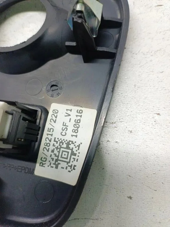 Mini Cooper R58 1.6L Essence 2013 USB image 3