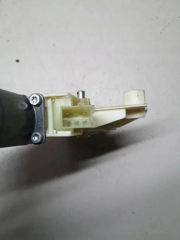 Motor bakruta höger dörr Mercedes E T-Model S212
