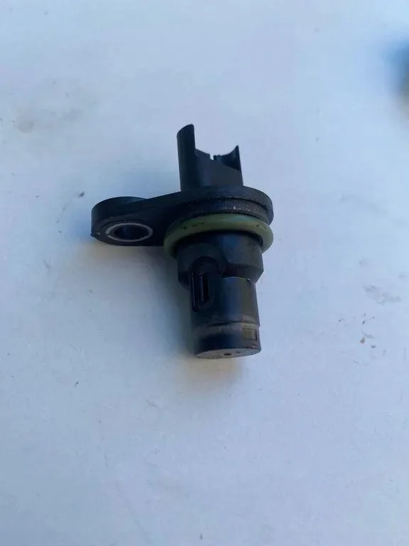 Sensor de Árvore de Cames BMW 13627633958 Usado image 3