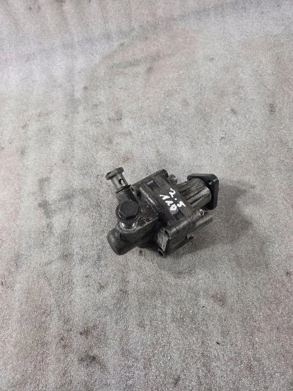 Audi 4D0145155L Hydraulisk Servopump image 3